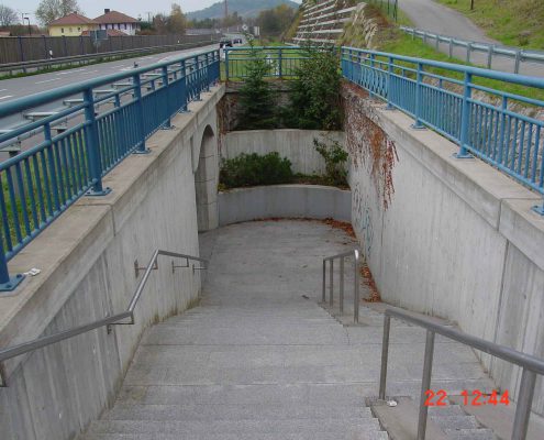 Geländer Nähe der Hauptstraße in Kappelrodeck